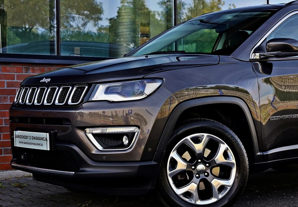 Jeep Compass cena 97900 przebieg: 49000, rok produkcji 2019 z Skawina małe 562